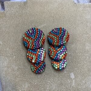 VINTAGE RICHARD KERR CRYSTAL DANGLING 3 DISCS CLIP EARRINGS Multicolor